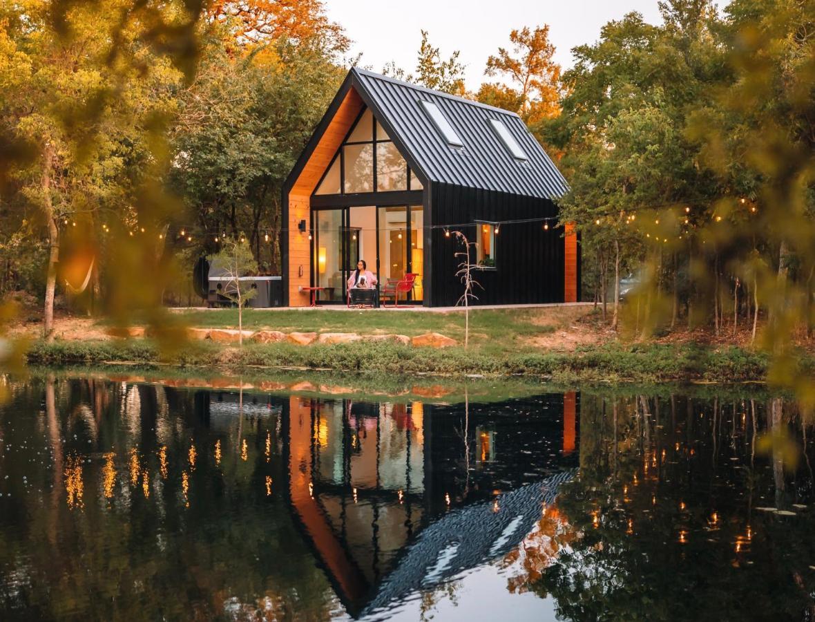 Вилла Lakeside South At Live Oak Lake Беллмид Экстерьер фото